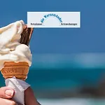 Admiralsloge, Urlaub in Warnemuende
